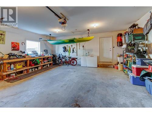 2045 Bernau Court, Lake Country, BC - Indoor Photo Showing Garage