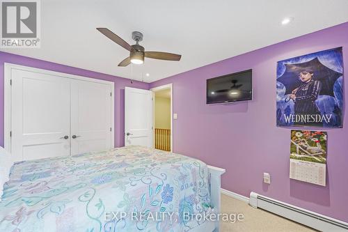 9 Quail Crescent, Barrie, ON - Indoor Photo Showing Bedroom