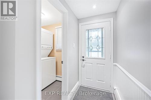 9 Quail Crescent, Barrie, ON - Indoor Photo Showing Laundry Room