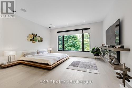 1503 Pembroke Drive, Oakville (College Park), ON - Indoor Photo Showing Bedroom