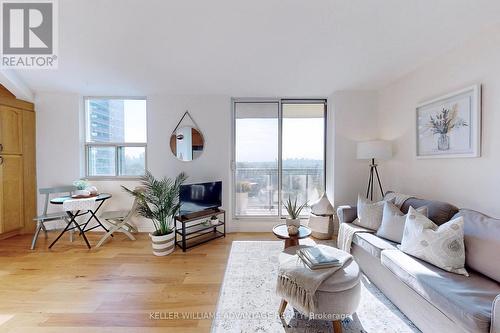 1003 - 1145 Logan Avenue, Toronto (Broadview North), ON - Indoor Photo Showing Living Room