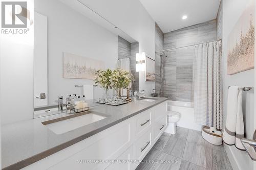 102 - 1705 Fiddlehead Place, London, ON - Indoor Photo Showing Bathroom