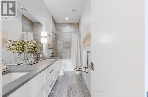 102 - 1705 Fiddlehead Place, London, ON - Indoor Photo Showing Bathroom