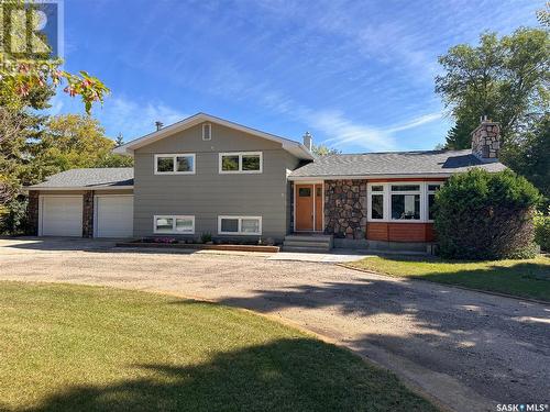 3 Hummingbird Bay, White City, SK - Outdoor With Facade