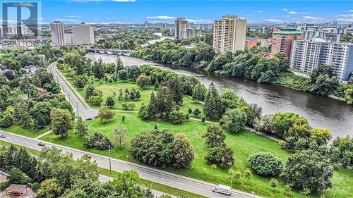 Close proximity to Rideau River and parkways - 72-74 Laval Street, Ottawa, ON 