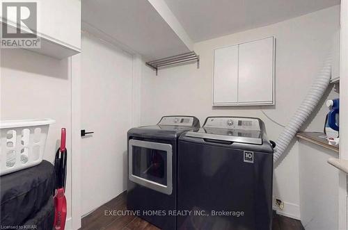 23 - 175 Cedar Street, Cambridge, ON - Indoor Photo Showing Laundry Room