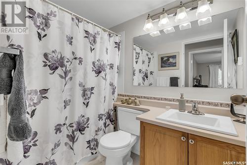 210 217A Cree Place, Saskatoon, SK - Indoor Photo Showing Bathroom