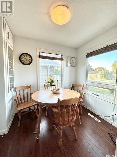 1055 3Rd Street E, Prince Albert, SK - Indoor Photo Showing Dining Room