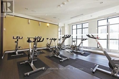 1813 - 300 Front Street W, Toronto (Waterfront Communities), ON - Indoor Photo Showing Gym Room