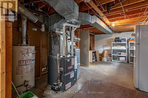 166 Oakwood Drive, Thames Centre (Dorchester), ON - Indoor Photo Showing Basement