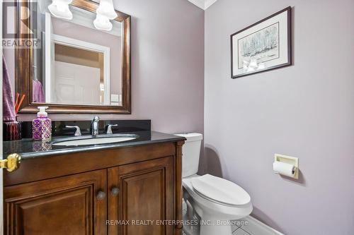 3246 Colonial Drive, Mississauga, ON - Indoor Photo Showing Bathroom