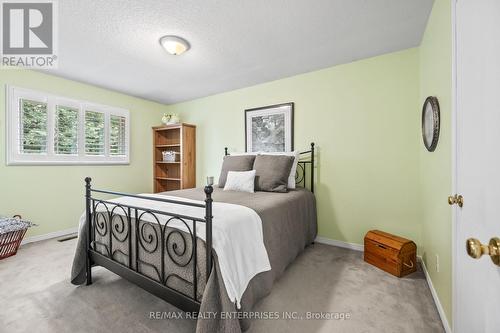 3246 Colonial Drive, Mississauga (Erin Mills), ON - Indoor Photo Showing Bedroom