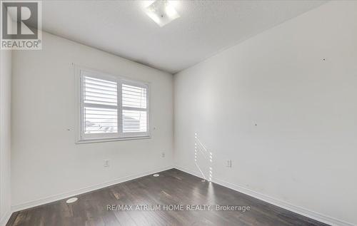 2351 Saddlecreek Crescent, Oakville (West Oak Trails), ON - Indoor Photo Showing Other Room