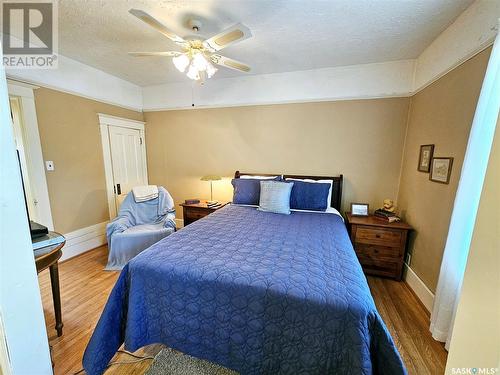 219 21St Street W, Prince Albert, SK - Indoor Photo Showing Bedroom