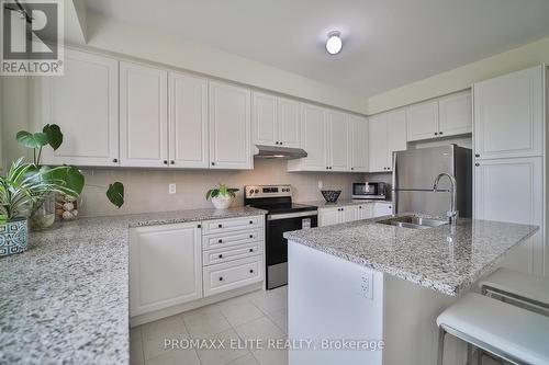 639 Fleetwood Drive, Oshawa, ON - Indoor Photo Showing Kitchen With Stainless Steel Kitchen With Double Sink