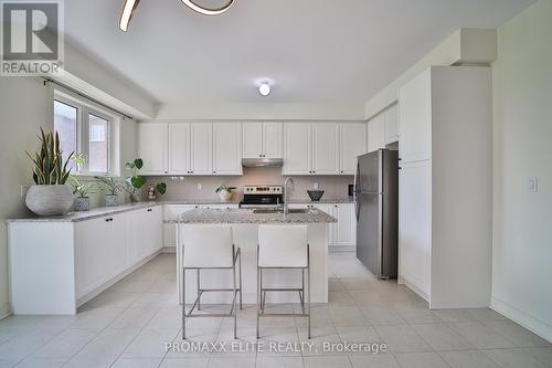 639 Fleetwood Drive, Oshawa (Eastdale), ON - Indoor Photo Showing Kitchen