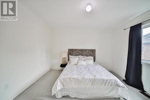 639 Fleetwood Drive, Oshawa, ON - Indoor Photo Showing Bedroom