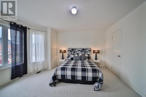 639 Fleetwood Drive, Oshawa, ON - Indoor Photo Showing Bedroom