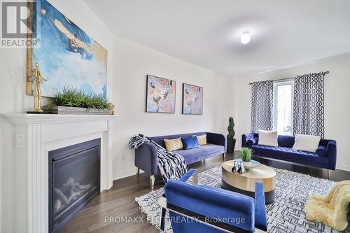 639 Fleetwood Drive, Oshawa (Eastdale), ON - Indoor Photo Showing Living Room With Fireplace