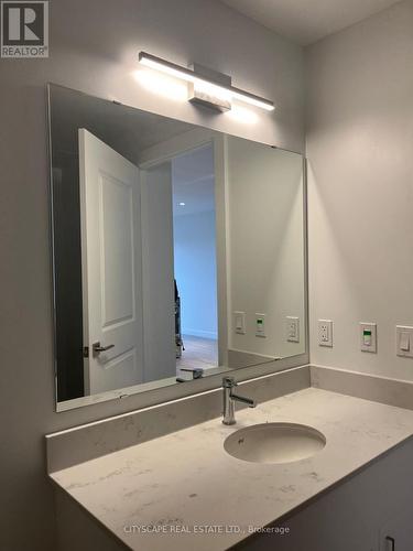 1505 - 15 Glebe Street, Cambridge, ON - Indoor Photo Showing Bathroom