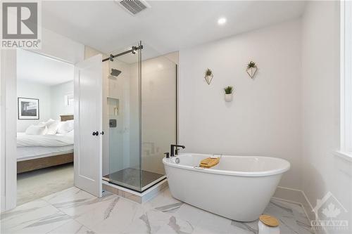 378 Lakeside Drive, Carleton Place, ON - Indoor Photo Showing Bathroom