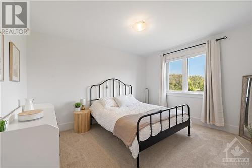 378 Lakeside Drive, Carleton Place, ON - Indoor Photo Showing Bedroom