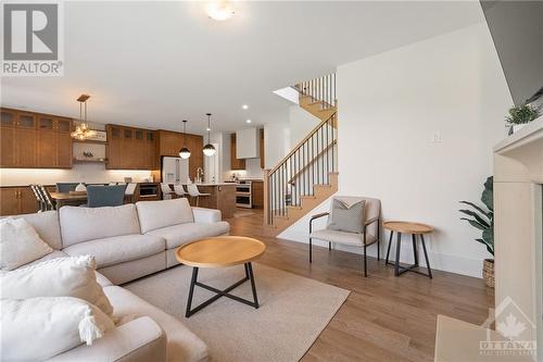 378 Lakeside Drive, Carleton Place, ON - Indoor Photo Showing Living Room