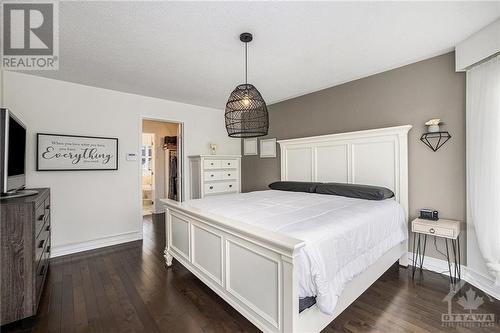 2148 Nantes Street, Ottawa, ON - Indoor Photo Showing Bedroom