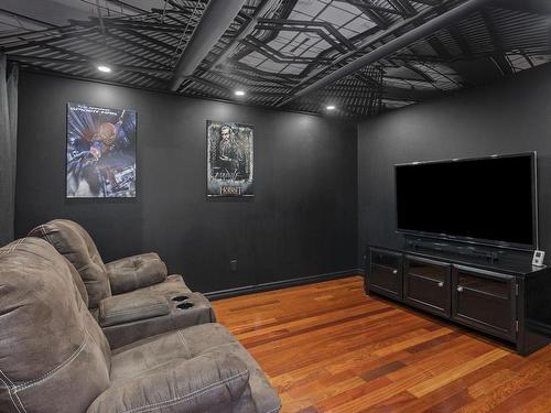 Home theatre - 68 Ch. Du Lac-Bertrand, Saint-Hippolyte, QC - Indoor