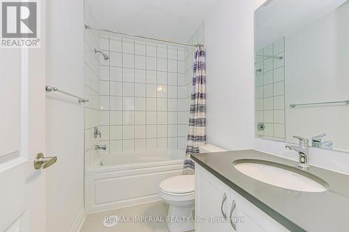 34 - 1317 Leriche Way, Milton, ON - Indoor Photo Showing Bathroom