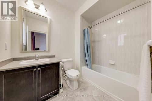 21 Planet Street, Richmond Hill, ON - Indoor Photo Showing Bathroom