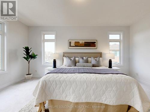 164 Busato Drive, Whitchurch-Stouffville, ON - Indoor Photo Showing Bedroom