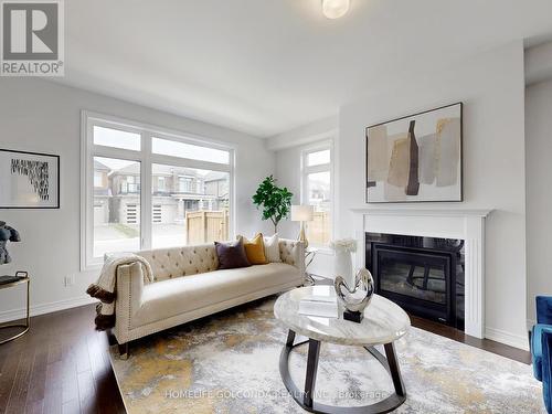 164 Busato Drive, Whitchurch-Stouffville, ON - Indoor Photo Showing Living Room With Fireplace