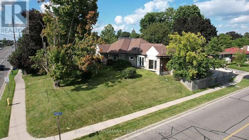 113 Harmony Road N, Oshawa (Eastdale), ON - Outdoor