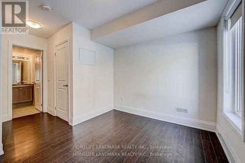 30 Kenneth Wood Crescent, Toronto, ON - Indoor Photo Showing Other Room