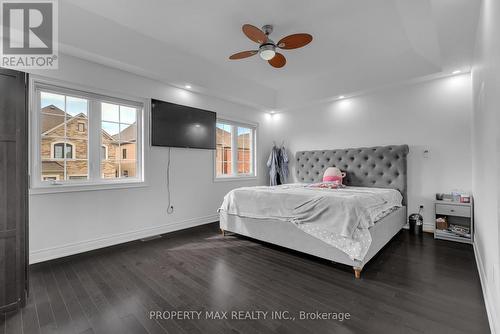 25 Vineyard Drive, Brampton, ON - Indoor Photo Showing Bedroom