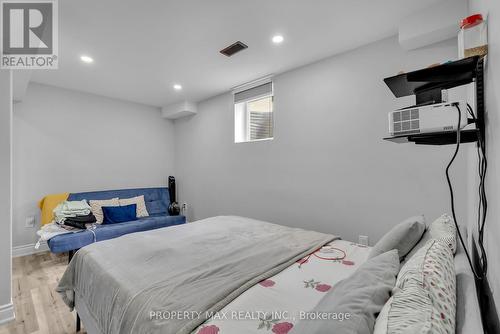 25 Vineyard Drive, Brampton, ON - Indoor Photo Showing Bedroom