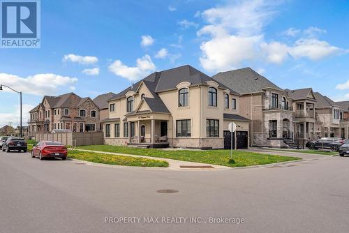 25 Vineyard Drive, Brampton, ON - Outdoor With Facade