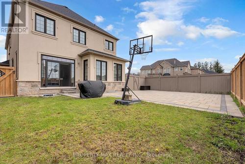 25 Vineyard Drive, Brampton, ON - Outdoor