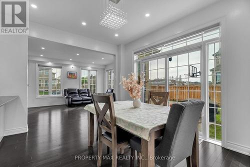 25 Vineyard Drive, Brampton, ON - Indoor Photo Showing Dining Room