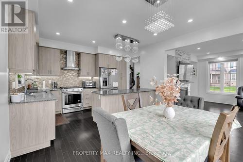 25 Vineyard Drive, Brampton, ON - Indoor