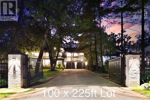 200 Chartwell Road, Oakville (Old Oakville), ON - Outdoor