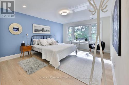 200 Chartwell Road, Oakville (Old Oakville), ON - Indoor Photo Showing Bedroom