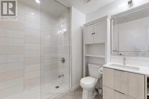 505 - 50 Forest Manor Road, Toronto, ON - Indoor Photo Showing Bathroom