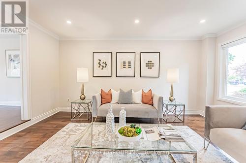 43 Conistan Road, Markham (Unionville), ON - Indoor Photo Showing Living Room