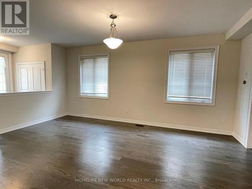 256 Conklin Crescent, Aurora, ON - Indoor Photo Showing Other Room