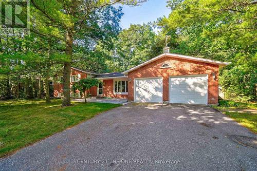 224 Park Avenue, East Gwillimbury (Holland Landing), ON - Outdoor