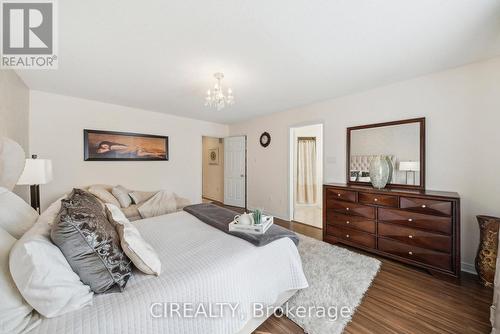 68 Westcliffe Crescent, Richmond Hill (Jefferson), ON - Indoor Photo Showing Bedroom