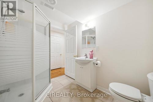 68 Westcliffe Crescent, Richmond Hill (Jefferson), ON - Indoor Photo Showing Bathroom