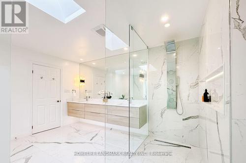 151 Highland Crescent, Toronto (Bridle Path-Sunnybrook-York Mills), ON - Indoor Photo Showing Bathroom